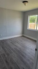 7001 NW 15th Ave 8, Miami, FL 33147