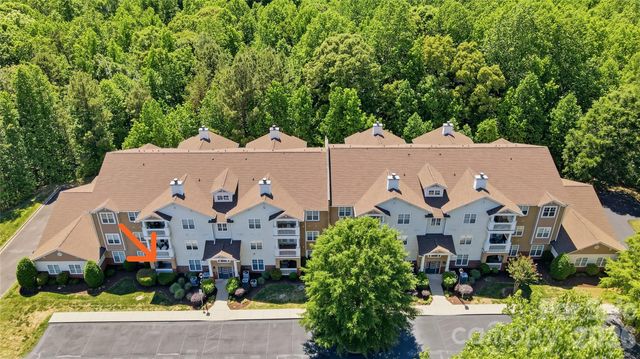 12425 Copper Mountain Boulevard 12425,Garage 188, Charlotte, NC 28277