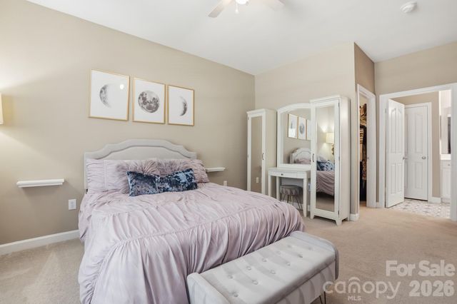 12425 Copper Mountain Boulevard 12425,Garage 188, Charlotte, NC 28277