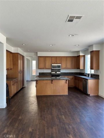 29794 Winter Hawk, Menifee, CA 92586