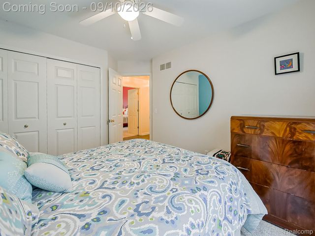 2030 Orchard Court, West Bloomfield Charter Township, MI 48324