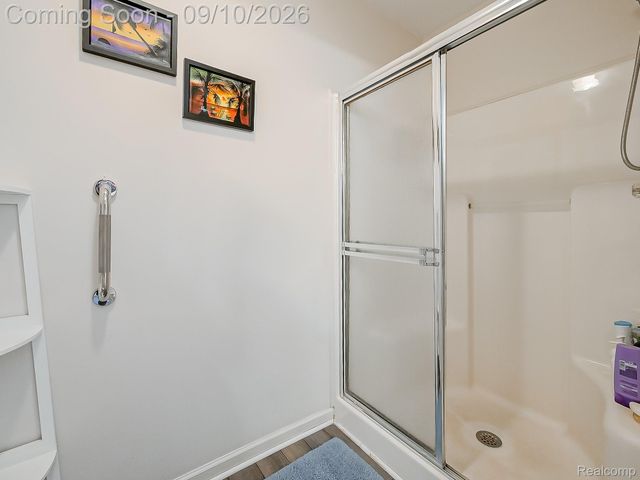 2030 Orchard Court, West Bloomfield Charter Township, MI 48324