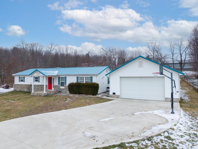 100 Dogwood Lane, Lily, KY 40740