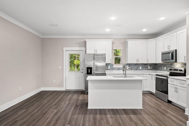 222 N Sand Palm Road Savannah Unit, Freeport, FL 32439