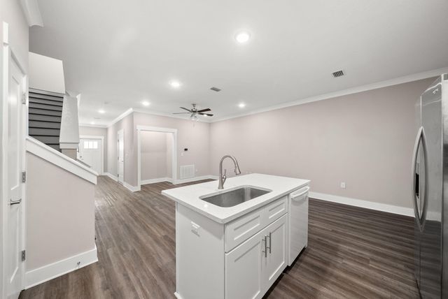 222 N Sand Palm Road Savannah Unit, Freeport, FL 32439