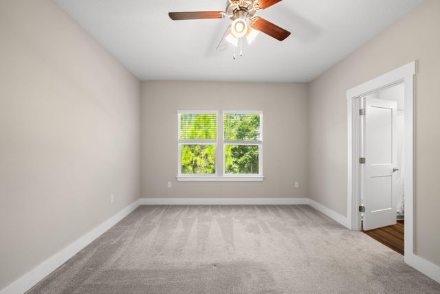 222 N Sand Palm Road Savannah Unit, Freeport, FL 32439