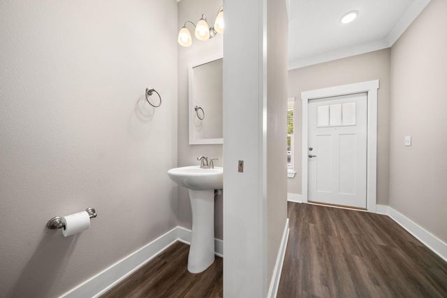 222 N Sand Palm Road Savannah Unit, Freeport, FL 32439