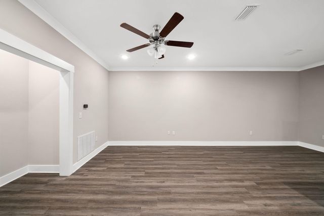 222 N Sand Palm Road Savannah Unit, Freeport, FL 32439