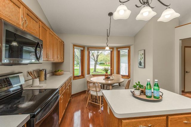 1081 Gilbert Court, Stillwater, MN 55082