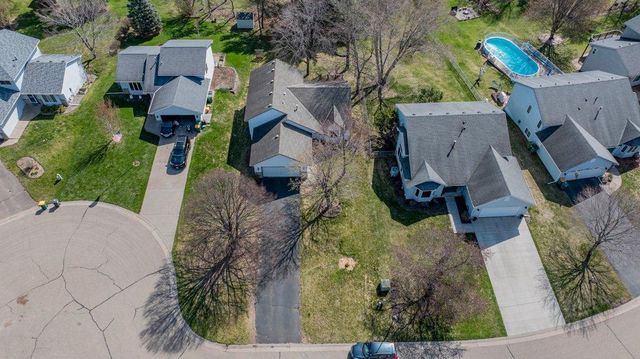 1081 Gilbert Court, Stillwater, MN 55082
