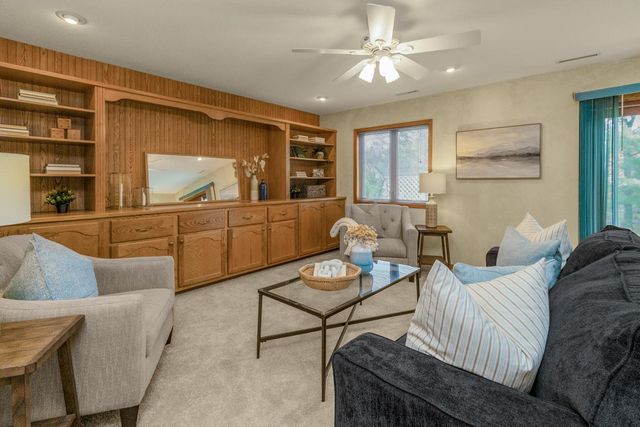 1081 Gilbert Court, Stillwater, MN 55082
