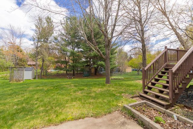 1081 Gilbert Court, Stillwater, MN 55082