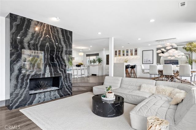 500 Harbor Island Drive, Newport Beach, CA 92660