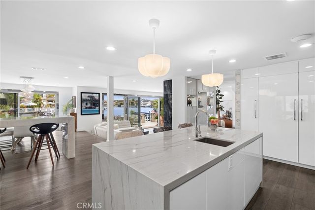500 Harbor Island Drive, Newport Beach, CA 92660