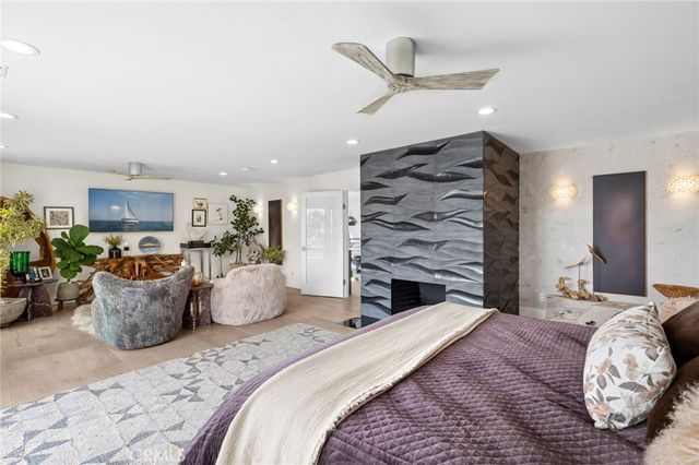 500 Harbor Island Drive, Newport Beach, CA 92660