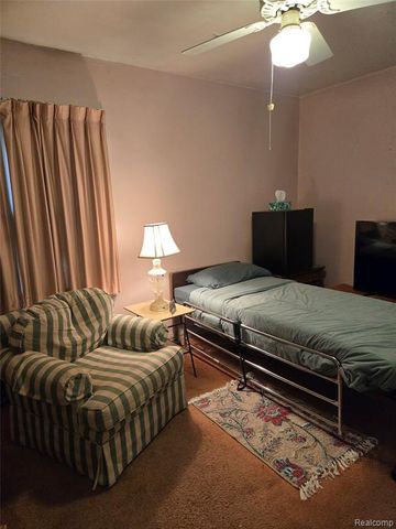 16250 Cherrylawn Street, Detroit, MI 48221