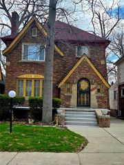 16250 Cherrylawn Street, Detroit, MI 48221