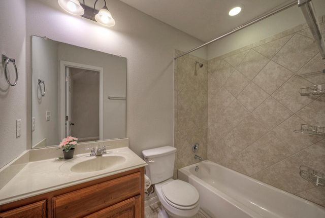9808 Ivalenes Hope DR, Austin, TX 78717