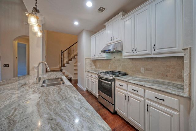 9808 Ivalenes Hope DR, Austin, TX 78717