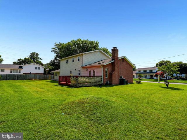 11700 TIFTON DR, Potomac, MD 20854
