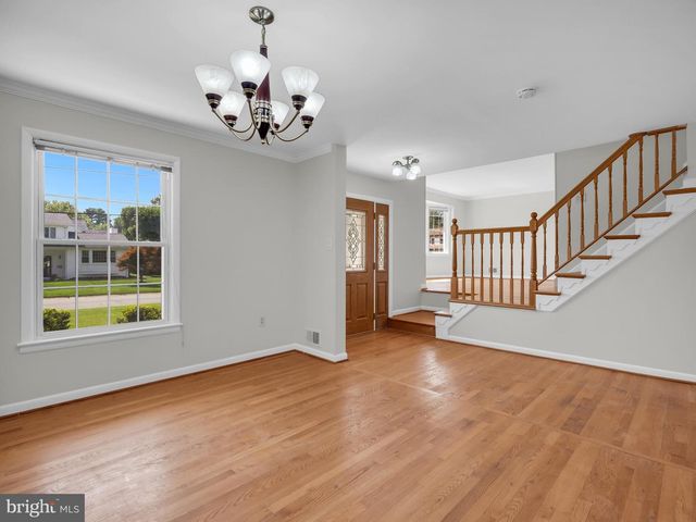 11700 TIFTON DR, Potomac, MD 20854