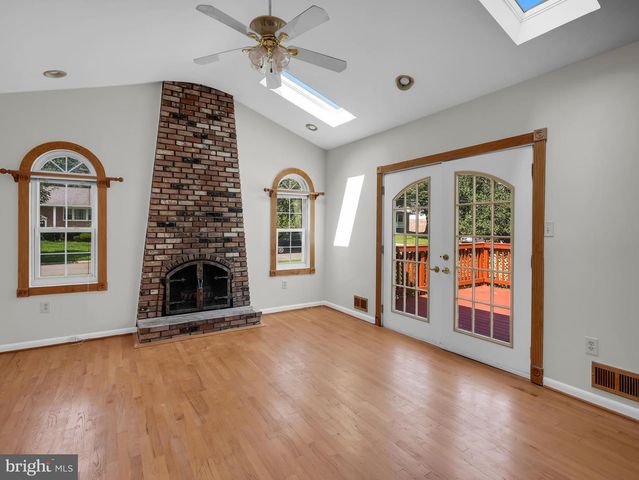 11700 TIFTON DR, Potomac, MD 20854