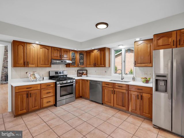 11700 TIFTON DR, Potomac, MD 20854