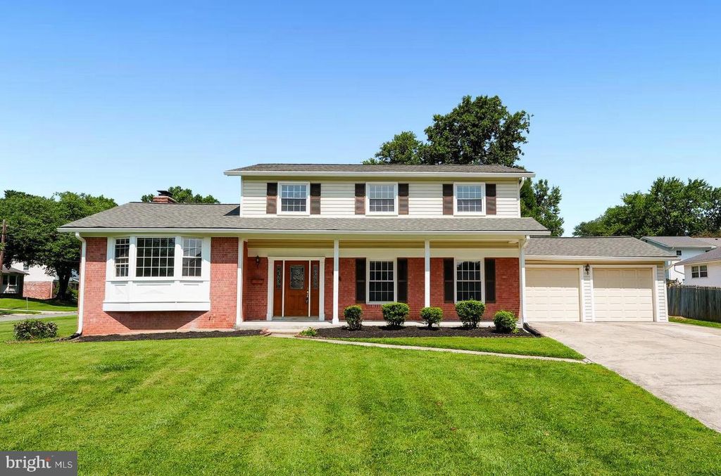 11700 TIFTON DR, Potomac, MD 20854