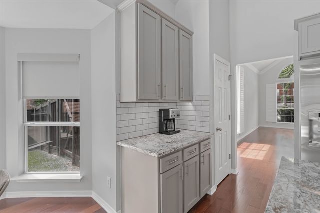 2729 Vista Bluff Boulevard, Lewisville, TX 75067