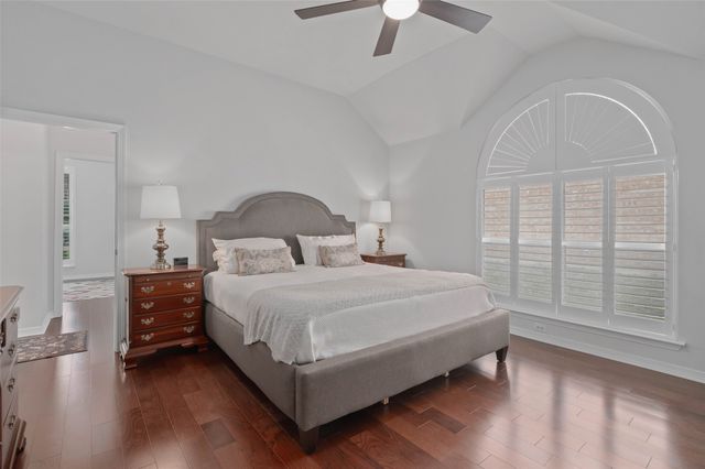 2729 Vista Bluff Boulevard, Lewisville, TX 75067