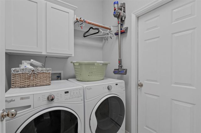 2729 Vista Bluff Boulevard, Lewisville, TX 75067