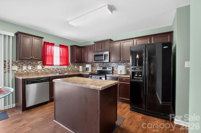 6937 Savannah Springs Drive, Charlotte, NC 28269