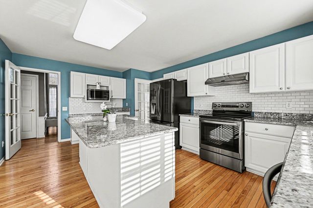 6424 Enchanted Drive, Ypsilanti Twp, MI 48197