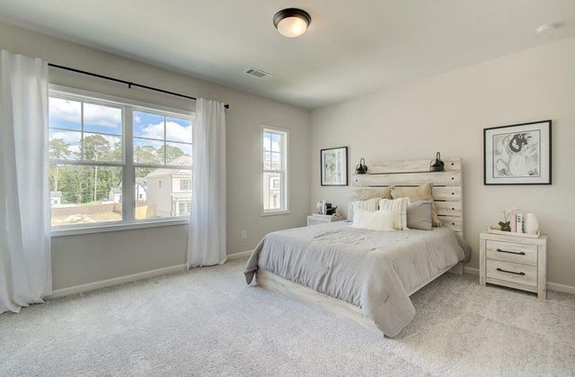 662 Secret Garden Lane, Dacula, GA 30019