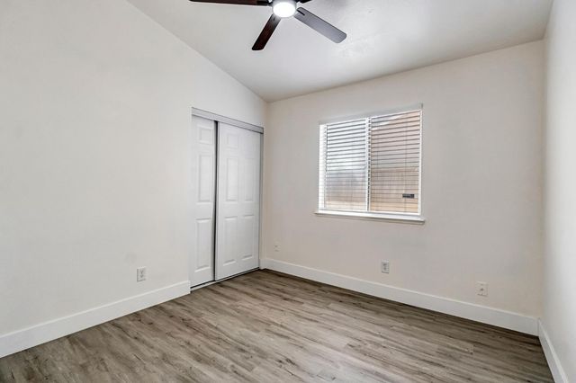 5545 W Norwich Avenue, Fresno, CA 93722