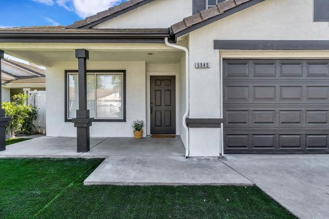 5545 W Norwich Avenue, Fresno, CA 93722
