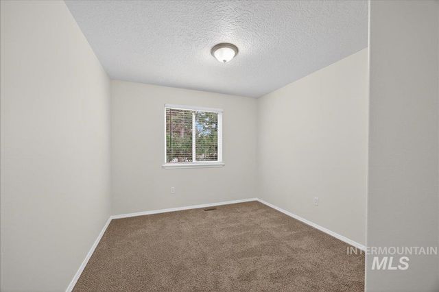 3535 E Fort Boise Ln, Boise, ID 83716