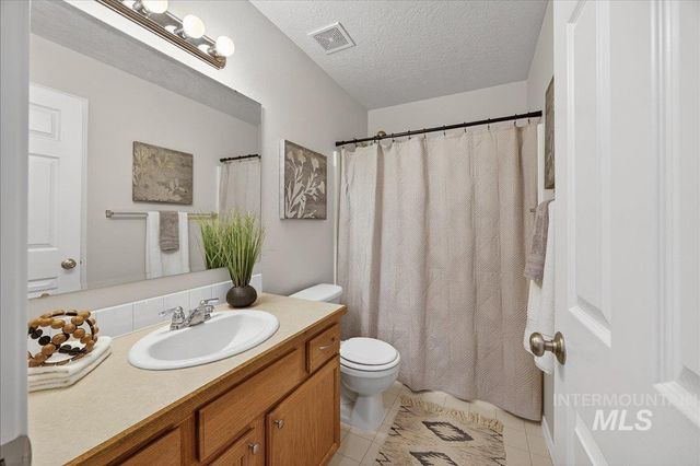 3535 E Fort Boise Ln, Boise, ID 83716