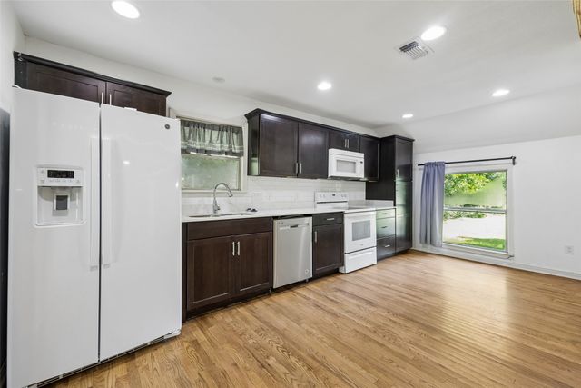 2021 Rosebud Drive, Irving, TX 75060