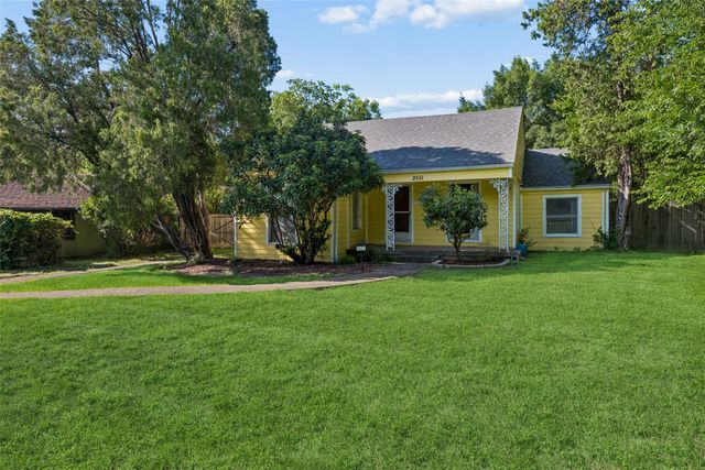 2021 Rosebud Drive, Irving, TX 75060