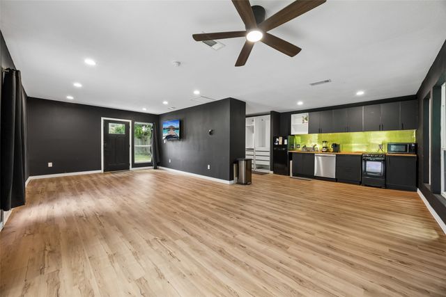 2021 Rosebud Drive, Irving, TX 75060