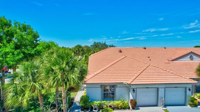 8421 Logia Circle, Boynton Beach, FL 33472