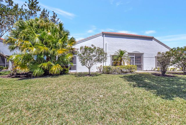 8421 Logia Circle, Boynton Beach, FL 33472