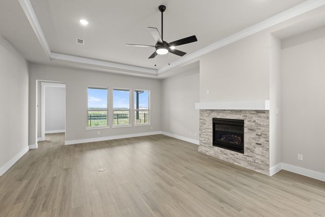 217 Ravenna Boulevard, Justin, TX 76247