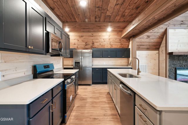 515 Tatum Rose Way Way, Sevierville, TN 37876