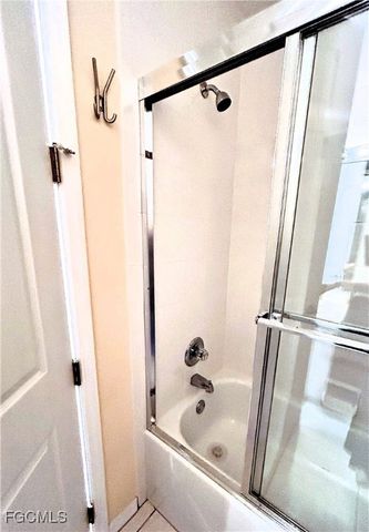 1141 Van Loon Commons CIR 301, Cape Coral, FL 33909