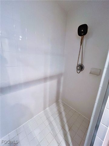 1141 Van Loon Commons CIR 301, Cape Coral, FL 33909