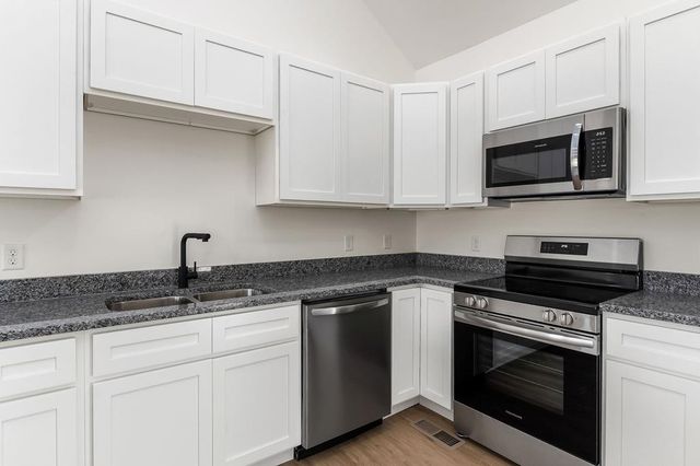 415 Dr I C Morgan Rd, Spencer, TN 38585