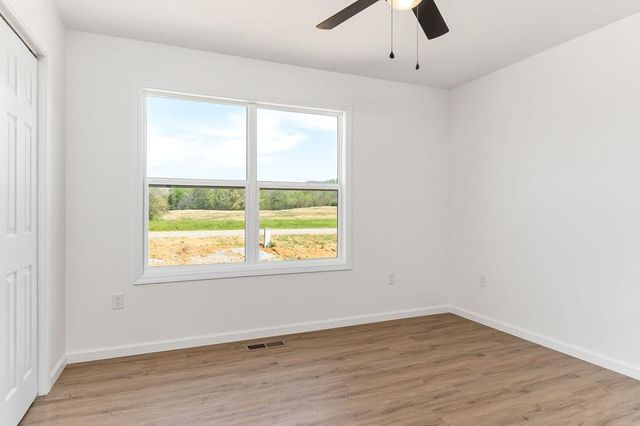415 Dr I C Morgan Rd, Spencer, TN 38585