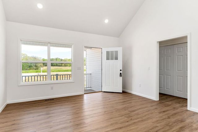 415 Dr I C Morgan Rd, Spencer, TN 38585